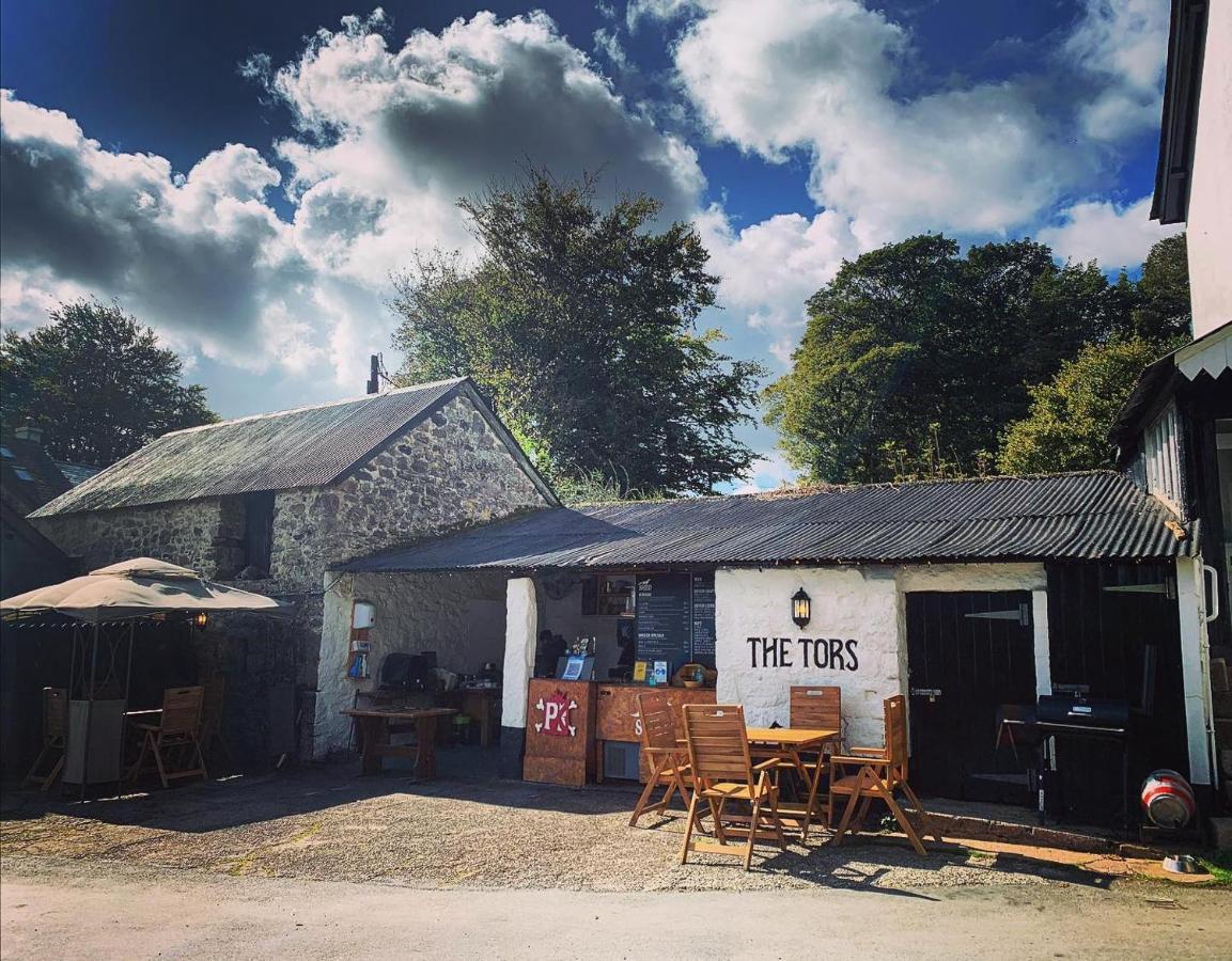 The Tors Hotel Okehampton Buitenkant foto